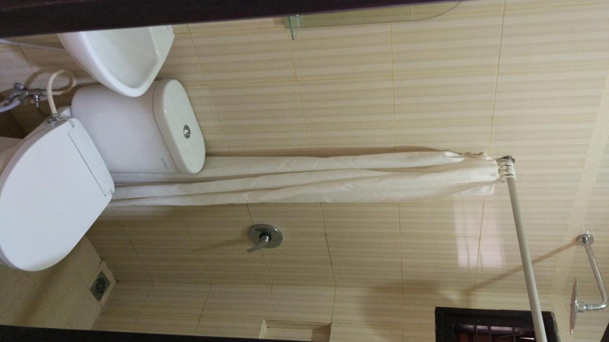 Hotel Jelita Parahyangan Bandung Buitenkant foto